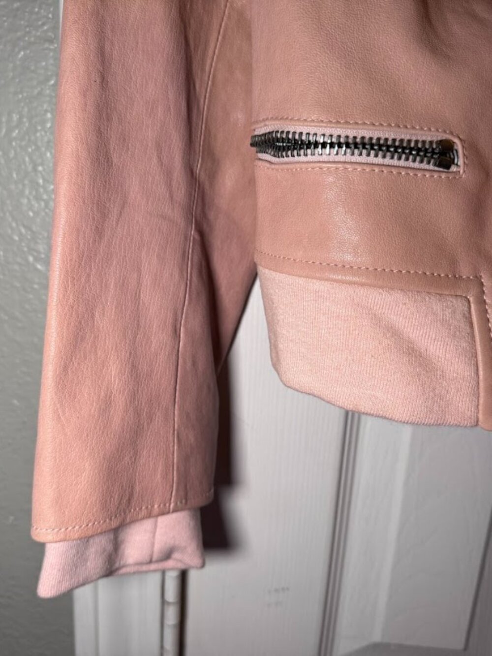 NWOT Alice + Olivia AO.LA Avril Hooded 100% Leather Biker Jacket Barbie Pink - M - Picture 14 of 16